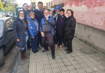 Giarre, rifiuti: sopralluogo del sindaco e Igm nel quartiere di via Gravina