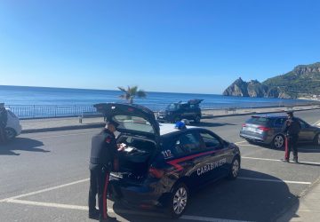 Controlli dei carabineri tra Giardini Naxos e Furci Siculo: un arresto e tre denunce