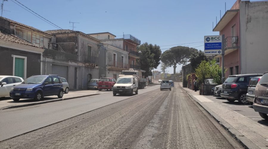 Giarre, strade asfaltate grazie al Giro d’Italia