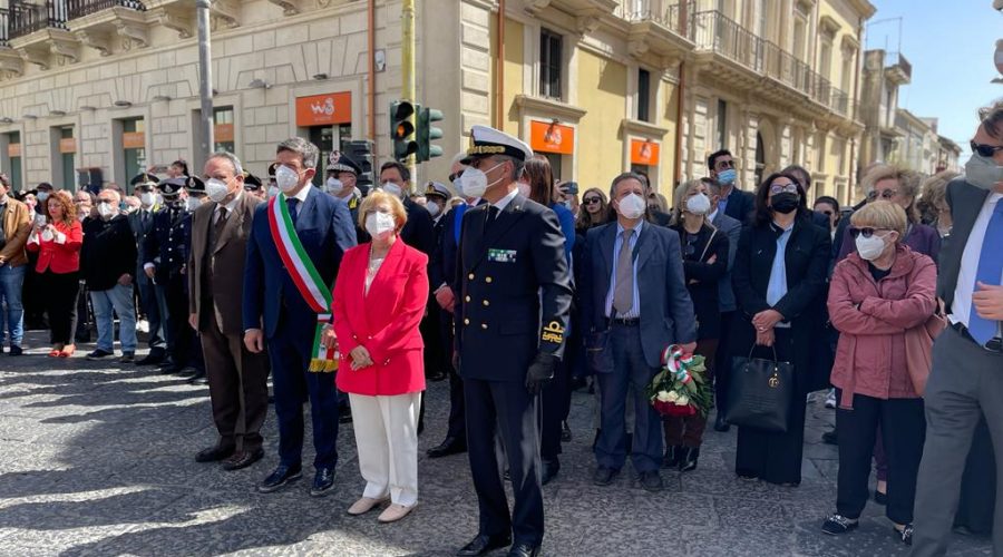 Giarre, la Festa della Liberazione, il Prefetto:  “Celebriamo la nostra libertà”  VIDEO