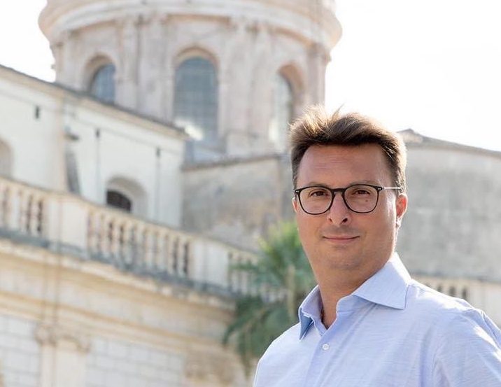 Elezioni regionali, si candida l’avv. Santo Primavera