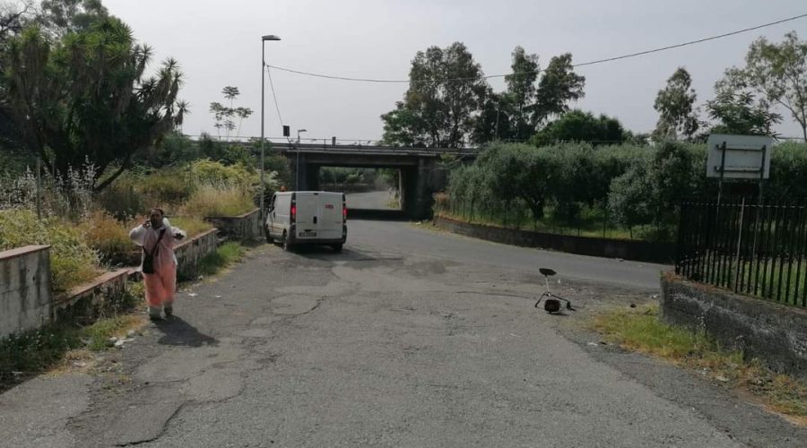 Interventi di scerbatura e pulizia della SP 2 III ricadente nel territorio di Mascali