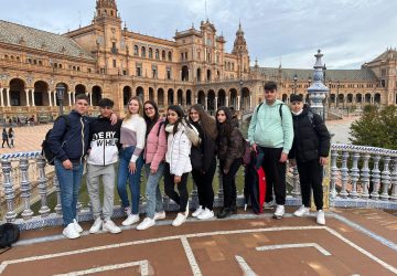 Riposto, l'Istituto Pantano senza frontiere