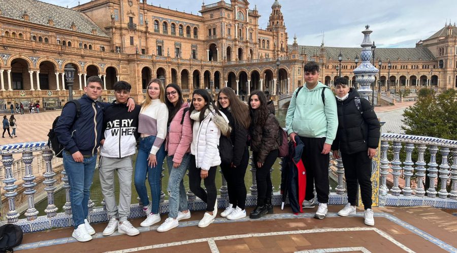 Riposto, l’Istituto Pantano senza frontiere