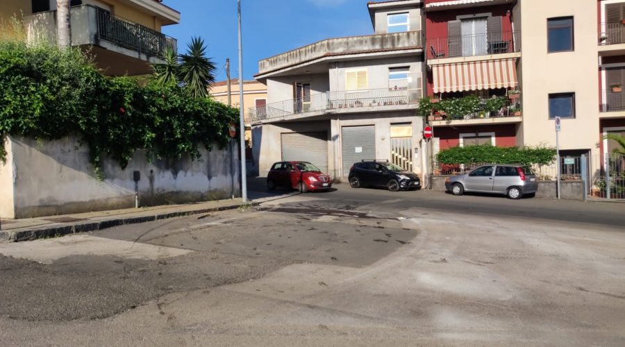 Riposto, provoca un incidente in piena notte con un bilancio di 2 feriti. Fermato un 30enne sorvegliato speciale