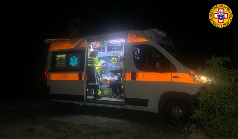 Soccorso di un gruppo di ciclisti in difficoltà sul versante nord-ovest dell’Etna