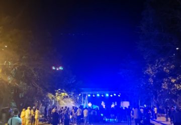 Il lungomare Pantano si trasforma in palcoscenico naturale