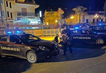 Controlli straordinari dei Carabinieri nel Taorminese nelle zone della movida: 7 denunciati