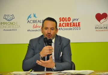 Elezioni amministrative ad Acireale: Gianluca Cannavò ufficializza la candidatura a sindaco