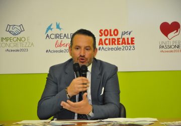 Elezioni amministrative ad Acireale: Gianluca Cannav&ograve; ufficializza la candidatura a sindaco