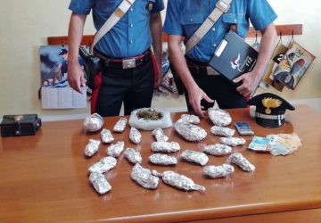 Beccato con oltre 500 grammi di marijuana, arrestato 18enne
