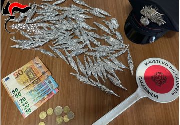 21enne arrestato dai Cc per spaccio