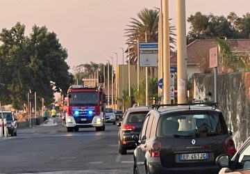 Puntalazzo, a fuoco tetto tegolato. Fuga di gas a Macchia