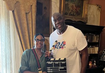 Magic Johnson in visita al Castello degli Schiavi di Fiumefreddo