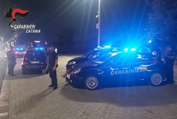 Carabinieri impegnati nella lotta al “lavoro nero”: pioggia di sanzioni