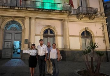 Giornata nazionale Sla, a Giarre un faro verde illumina il municipio