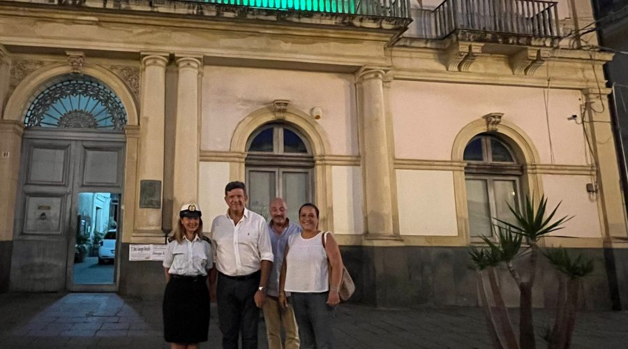 Giornata nazionale Sla, a Giarre un faro verde illumina il municipio