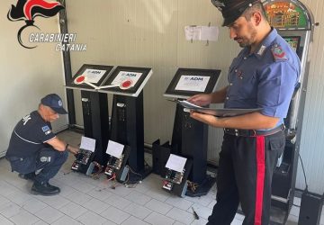 Controlli in due autolavaggi, rinvenute sale giochi abusive. Denunce e sanzioni