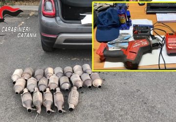 Trovati in possesso di 21 catalizzatori rubati: due denunce