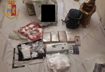 Sei chili di cocaina e 78 mila euro: arrestate due donne a Catania