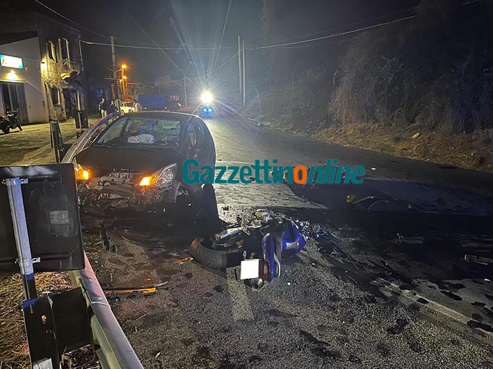 Giarre, scontro frontale fra un’auto e una moto in via Luminaria: muore un 25enne