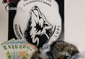 Nasconde droga nel forno della cucina. Arrestato pusher