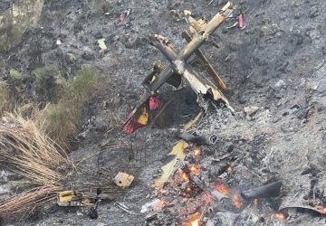 Linguaglossa, precipita un canadair VIDEO IMPATTO AEREO