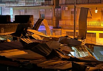 Riposto, ecco il video dell'istante in cui arriva la tromba d'aria VIDEO