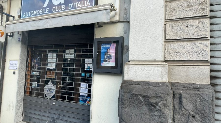 Giarre, rapina all’Agenzia Aci di via Callipoli. Indagini in corso