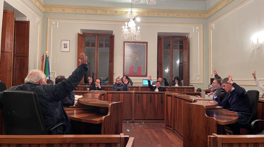 Riposto, il Consiglio approva il Rendiconto 2021