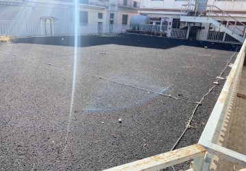 Riposto, scuole a rischio infiltrazioni e crolli per la cenere vulcanica. L'on. Vasta: &ldquo;Gravi inadempienze della Citt&agrave; Metropolitana&rdquo;