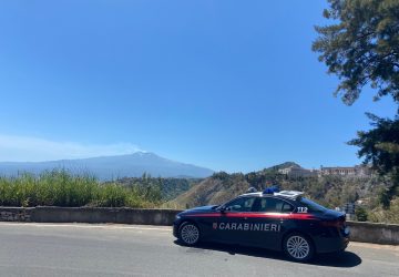 Scoperta banda dedita ai furti in abitazione e allo spaccio: 3 arresti e 6 indagati tra Giarre e Piedimonte