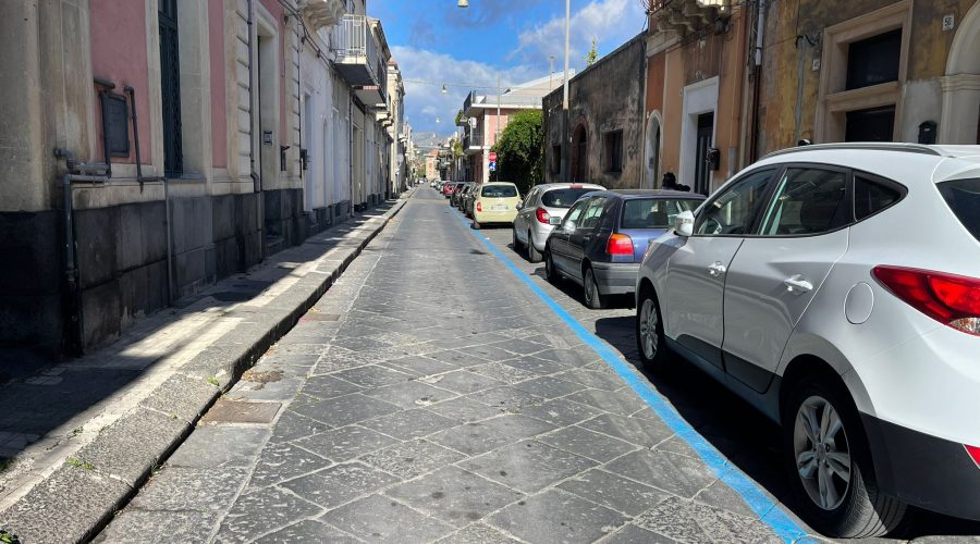 Riposto, strisce blu: da lunedi entrano in vigore i nuovi stalli in centro