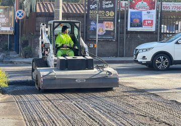 Miracolo di Natale a Giarre: partiti i lavori per la manutenzione delle strade VIDEO