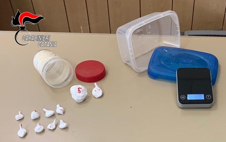 La cocaina nascosta nel barbecue: arrestato 50enne acese