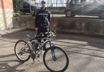 Acireale, Polizia locale sequestra bici con motore a scoppio