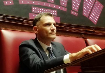 Politica, Anthony Barbagallo: “opto per il seggio alla Camera”. All’Ars subentra Ersilia Saverino