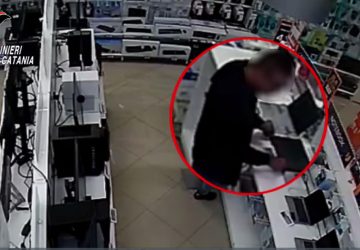 Furto aggravato e ricettazione, arrestato dai Cc un 51enne giarrese