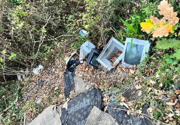 Sant'Alfio, allarme discariche: rifiuti nocivi nei torrenti