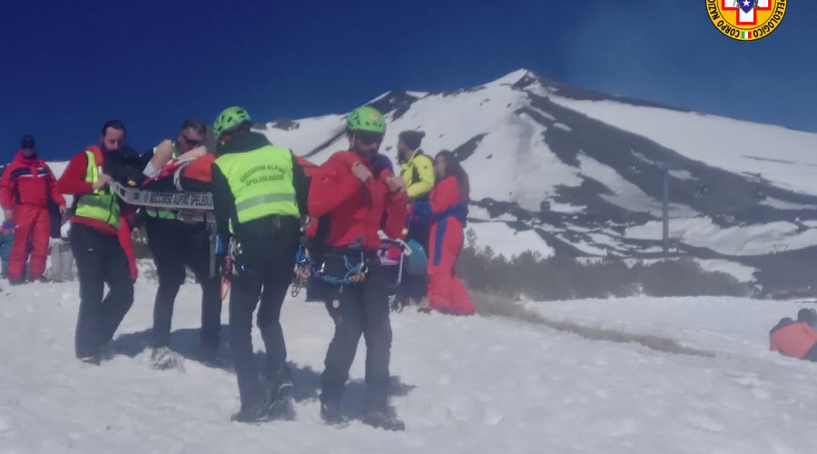 Soccorso ad una gitante infortunatasi nella zona del Rifugio Sapienza