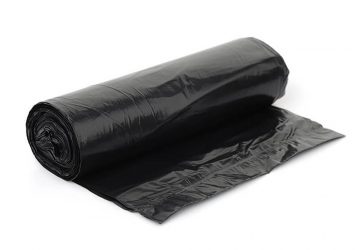 Giarre, controlli nei supermercati della Polizia ambientale: sequestrate confezioni di sacchi neri