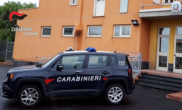 Adrano, fermati 4 presunti autori di un tentato omicidio