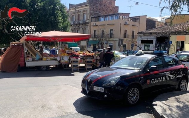 Commercio abusivo su aree pubbliche: controlli a tappeto sul viale Mario Rapisardi