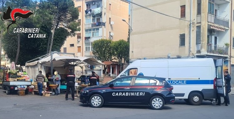 Librino: sanzioni ad ambulanti abusivi e automobilisti indisciplinati