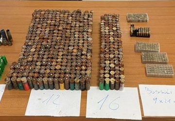 Sequestrate oltre 600 cartucce e denunciato un 67enne