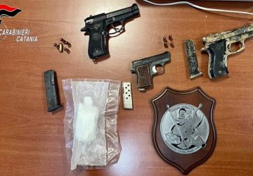 Armi e droga al &ldquo;fresco&rdquo;, arrestato un 65enne