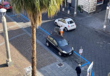 Riposto, nuovi correttivi strisce blu e abbonamenti per l'utenza