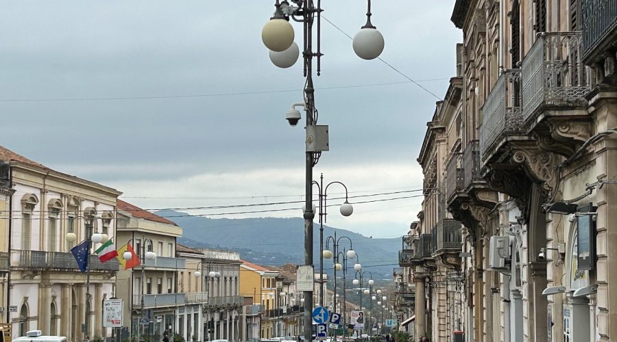 Giarre, c’era una volta la video sorveglianza. Telecamere in avaria fanno bella mostra di sè