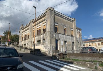 Sant'Alfio, finanziamenti "Poc" per  due scuole