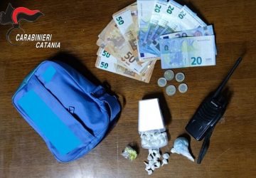 Fermato dai Cc un 18enne trovato con il &ldquo;kit&rdquo; dello spacciatore